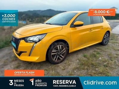 Usado Peugeot 208 Allure 100 CV (73 kW) 2021 Amarillo Utilitario