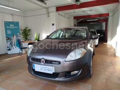 Usado Fiat Bravo Active 105 CV (77 kW) 2008 Marrón Utilitario