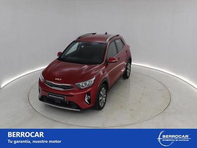 Usado Kia Stonic 84 CV (61 kW) 2024 Rojo SUV