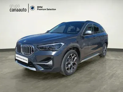 Usado BMW X1 Comfort Edition 220 CV (161 kW) 2020 Gris / plata SUV