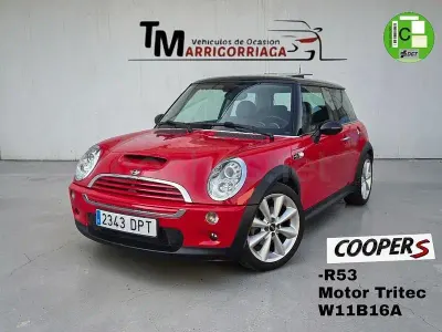 Usado Mini Cooper S 170 CV (125 kW) 2005 Rojo Utilitario
