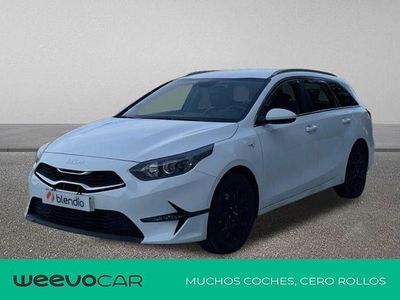 Blanco Usado 2022 Kia Ceed Utilitario | 19.991 € (Un poco caro)