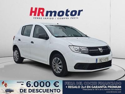 Blanco Usado 2019 Dacia Sandero Acces Berlina | 9740 € (Precio justo)