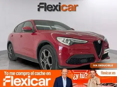 Usado Alfa Romeo Stelvio Sprint 200 CV (147 kW) 2022 Rojo SUV