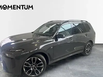 Usado BMW X7 Comfort Edition 352 CV (258 kW) 2026 Gris / plata SUV