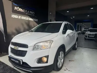 Usado Chevrolet Trax LT 116 CV (85 kW) 2014 Blanco SUV