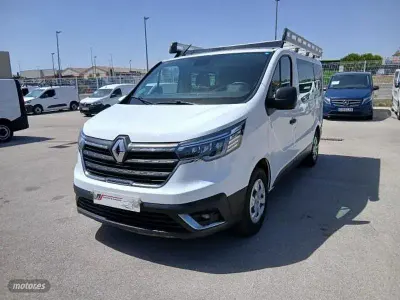 Usado Renault Trafic 150 CV (110 kW) 2021 Blanco Monovolumen