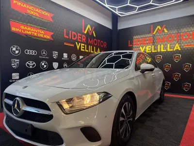 Usado Mercedes A180 116 CV (85 kW) 2020 Blanco Berlina
