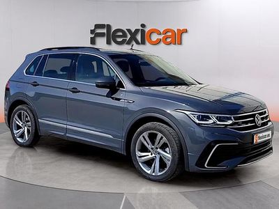 Usado VW Tiguan R-line 150 CV (110 kW) 2021 Gris SUV