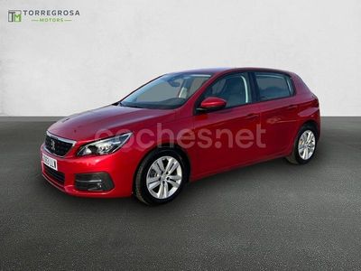 Usado Peugeot 308 Active 100 CV (73 kW) 2020 Rojo Familiar