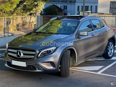 Gris / plata Usado 2015 Mercedes GLA200 Urban SUV | 17.100 € (Precio justo)