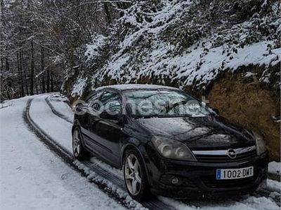 Negro Usado 2005 Opel Astra GTC Sport Berlina | 3250 € (Precio justo)