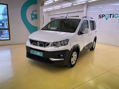 Usado Peugeot Rifter Active 100 CV (73 kW) 2019 Blanco Monovolumen