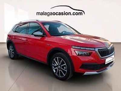 Usado Skoda Kamiq 110 CV (80 kW) 2022 Rojo SUV