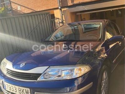 Azul Usado 2001 Renault Laguna II Dynamique Berlina | 3000 € (Caro)