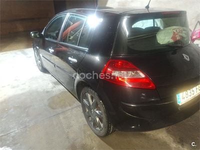 Negro Usado 2006 Renault Mégane II Dynamique Berlina | 3450 € (Precio justo)