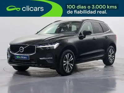 Usado Volvo XC60 Momentum 197 CV (144 kW) 2021 Blanco SUV