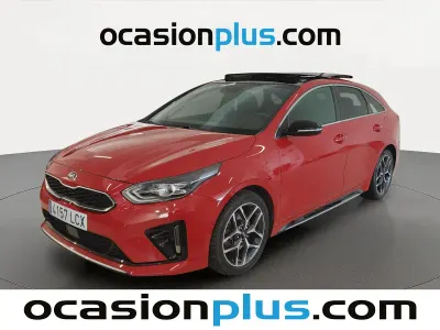 Usado Kia ProCeed GT-Line 140 CV (102 kW) 2019 Rojo Familiar