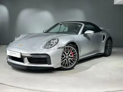 Usado Porsche 911 Turbo Cabriolet 580 CV (426 kW) 2022 Gris / plata Descapotable