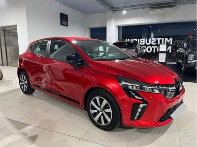Usado Mitsubishi Colt Motion 90 CV (66 kW) 2025 Rojo Berlina