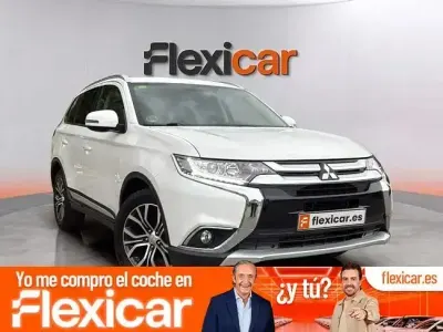Usado Mitsubishi Outlander Motion 150 CV (110 kW) 2018 Blanco SUV