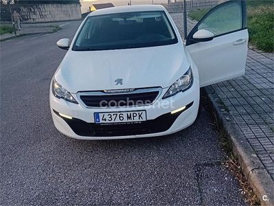 Negro Usado 2014 Peugeot 308 Active Berlina | 6650 € (Buen precio)