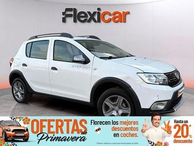 Usado Dacia Sandero Stepway 90 CV (66 kW) 2017 Blanco