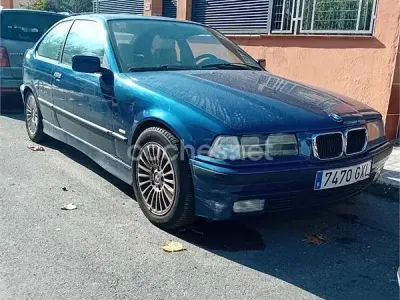Usado BMW 316 Compact 115 CV (84 kW) 2001 Azul Utilitario
