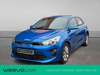 Usado Kia Rio 101 CV (74 kW) 2022 Azul Utilitario