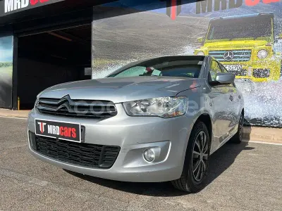 Usado Citroën C-Elysee I Seduction 115 CV (84 kW) 2013 Gris / plata Berlina
