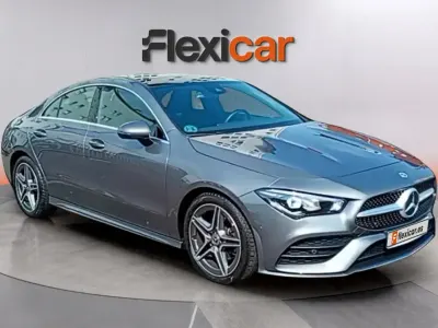 Usado Mercedes CLA180 136 CV (100 kW) 2022 Gris Coupe