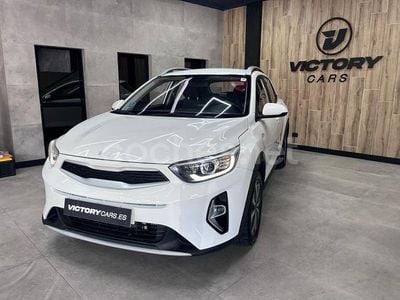 Blanco Usado 2022 Kia Stonic SUV | 14.995 € (Precio justo)