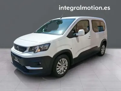 Usado Peugeot Rifter Access 102 CV (75 kW) 2020 Blanco Monovolumen