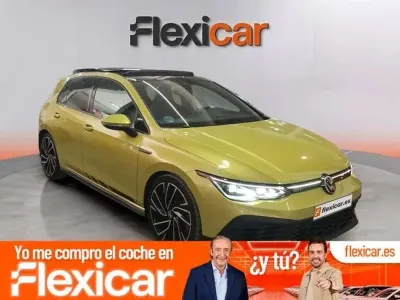 Usado VW Golf VII GTI 300 CV (220 kW) 2021 Amarillo Utilitario