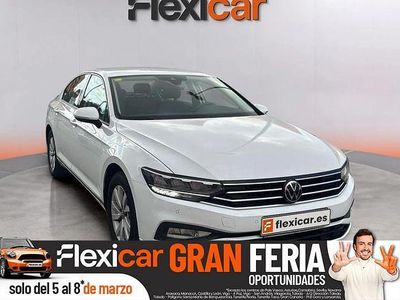 Usado VW Passat 122 CV (89 kW) 2020 Gris Berlina