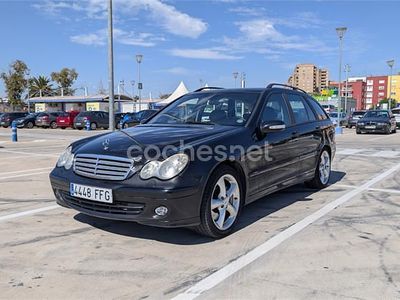 Negro Usado 2004 Mercedes C200 Classic Familiar | 3900 € (Precio justo)