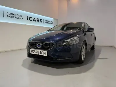 Usado Volvo V40 Kinetic 115 CV (84 kW) 2015 Azul Berlina
