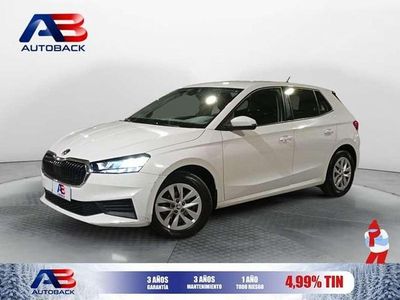 Usado Skoda Fabia Ambition 80 CV (58 kW) 2023 Blanco Utilitario