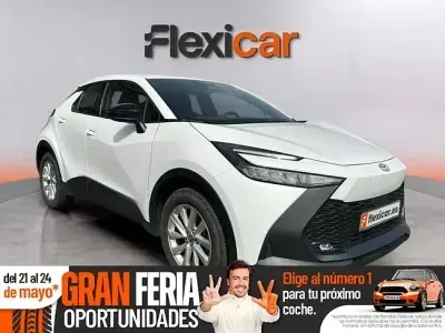 Begagnad Toyota C-HR