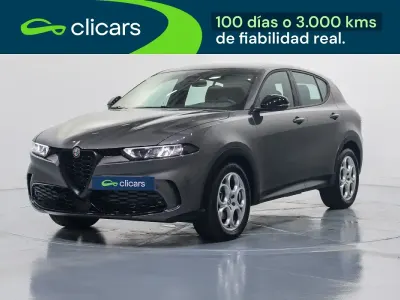 Usado Alfa Romeo Tonale Sprint 130 CV (95 kW) 2023 Gris SUV