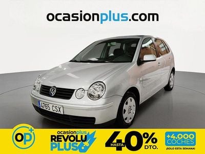 Usado VW Polo Match 75 CV (55 kW) 2004 Gris Utilitario