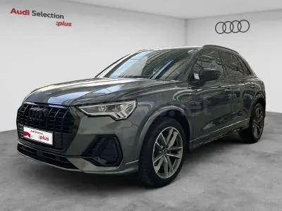 Usado Audi Q3 Exclusive 150 HP (110 kW) 2022 Cinzento SUV