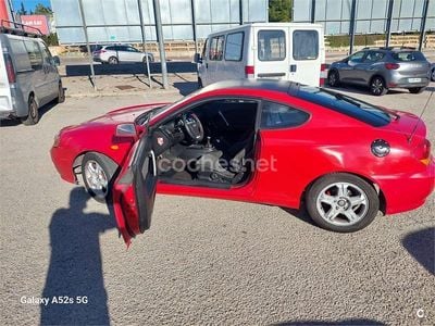 Rojo Usado 2003 Hyundai Coupé Coupe | 2000 € (Buen precio)