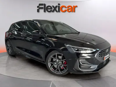 Usado Ford Focus ST 280 CV (205 kW) 2024 Negro Utilitario