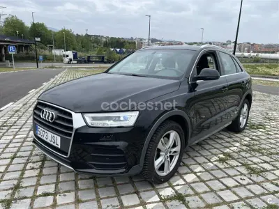 Käytetty Audi Q3 Design 150 HP (110 kW) 2016 Musta Katumaasturi