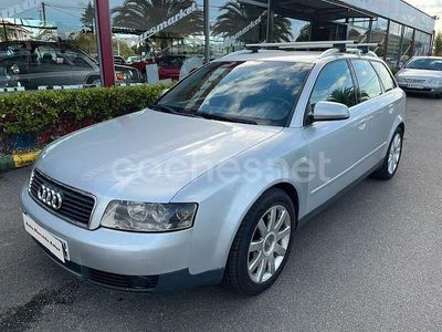 Usado Audi A4 131 CV (96 kW) 2004 Gris Familiar