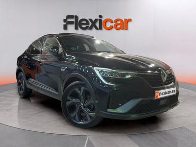 Käytetty Renault Arkana Evolution 145 HP (106 kW) 2023 Musta Katumaasturi