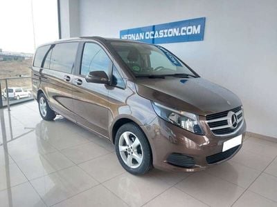 Mercedes V220