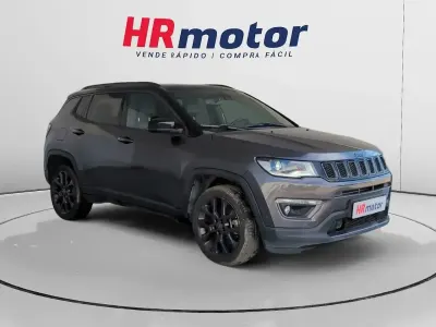Usado Jeep Compass 240 CV (176 kW) 2021 Gris SUV