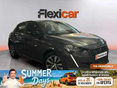 Usado Peugeot 208 Active 100 CV (73 kW) 2023 Gris Utilitario